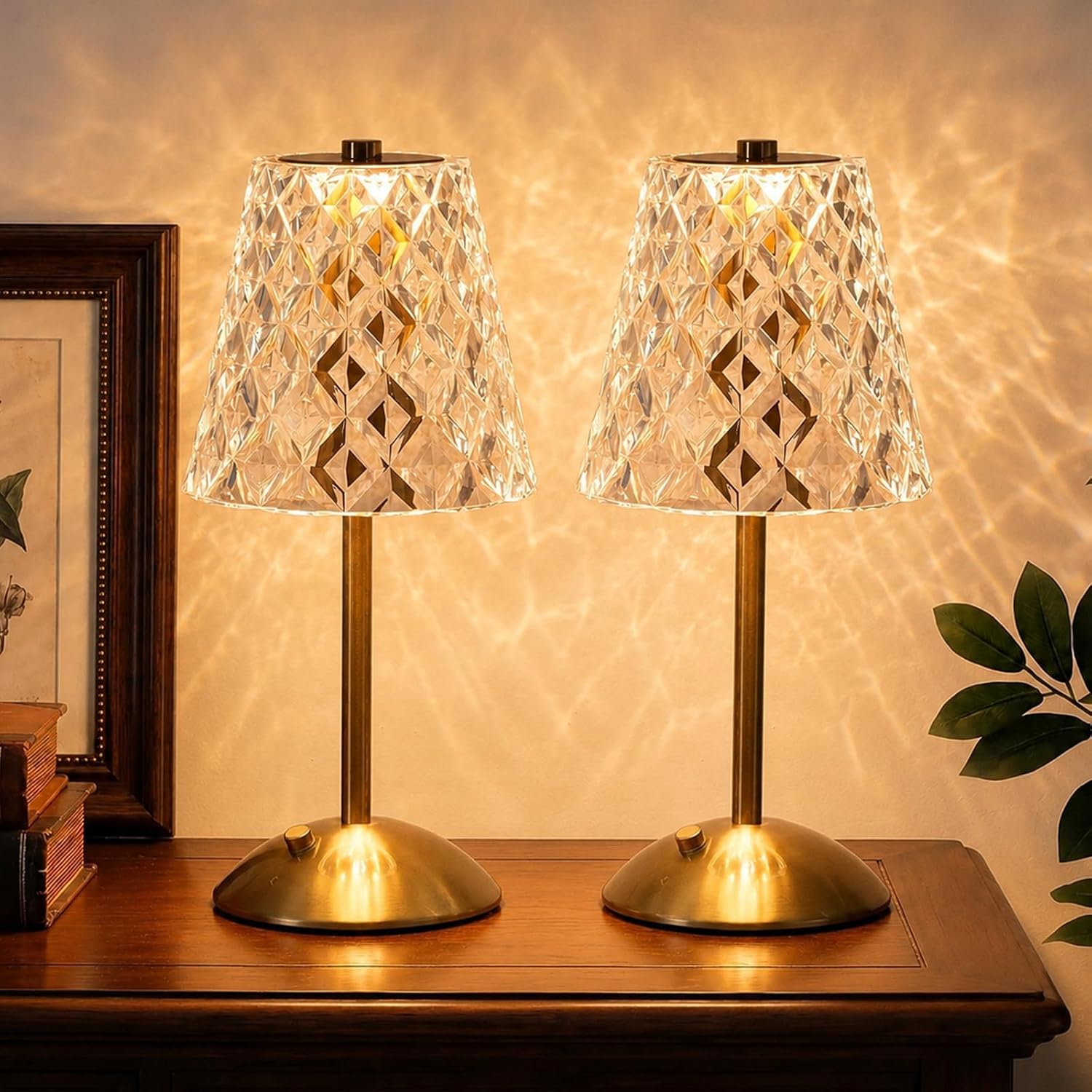 Cordless Crystal Cone Lamp