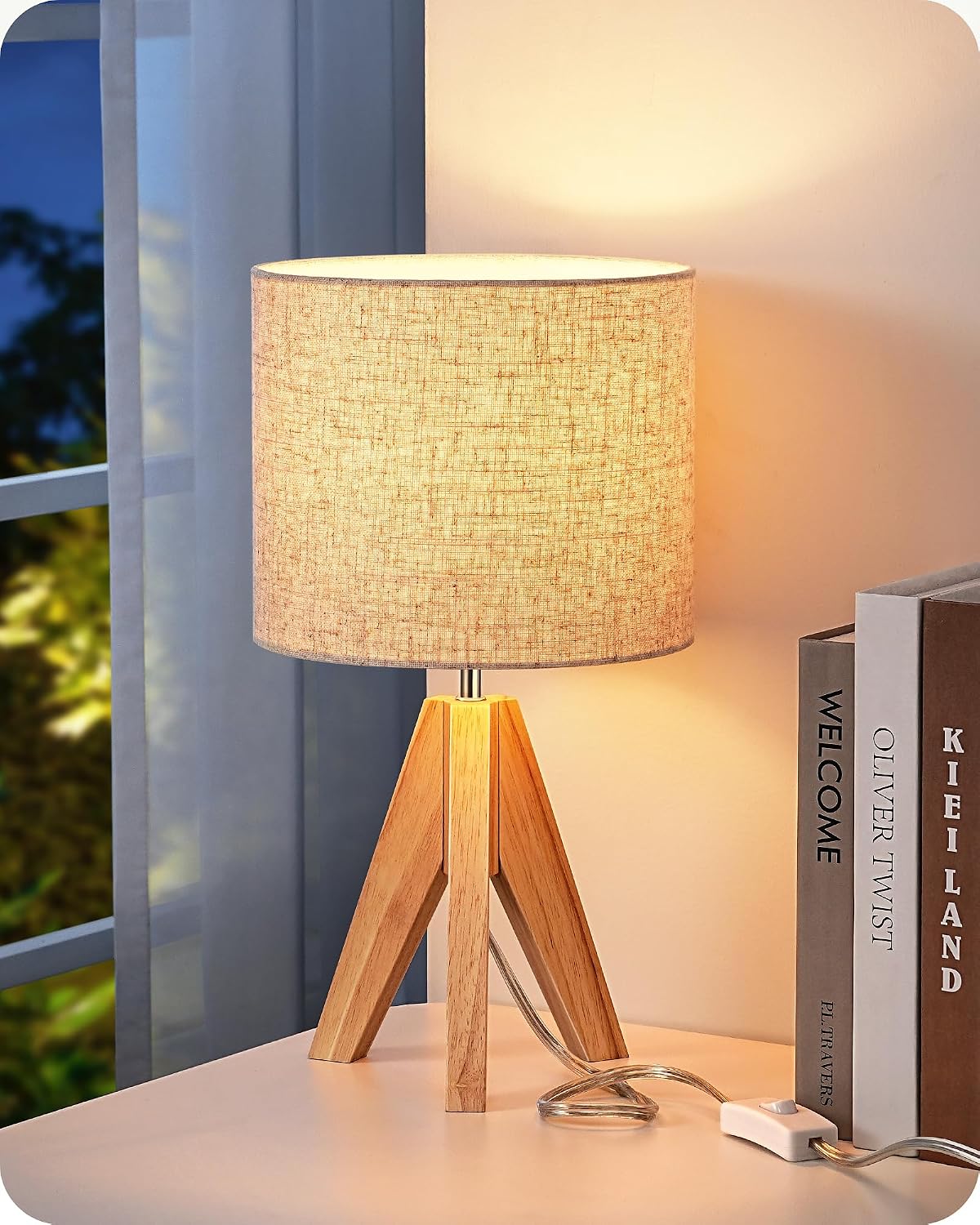 Wooden Tripod Table Lamp with Linen Shade