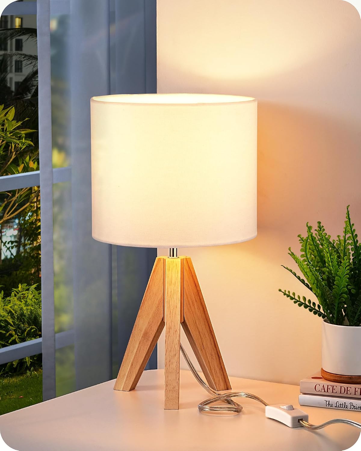 Wooden Tripod Table Lamp with Linen Shade